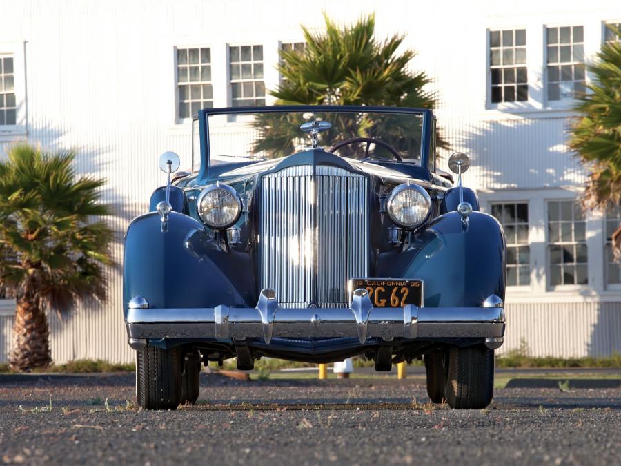  Packard Twelve Coupe Roadster by Dietrich 1935 года  (фото 4 из 10)